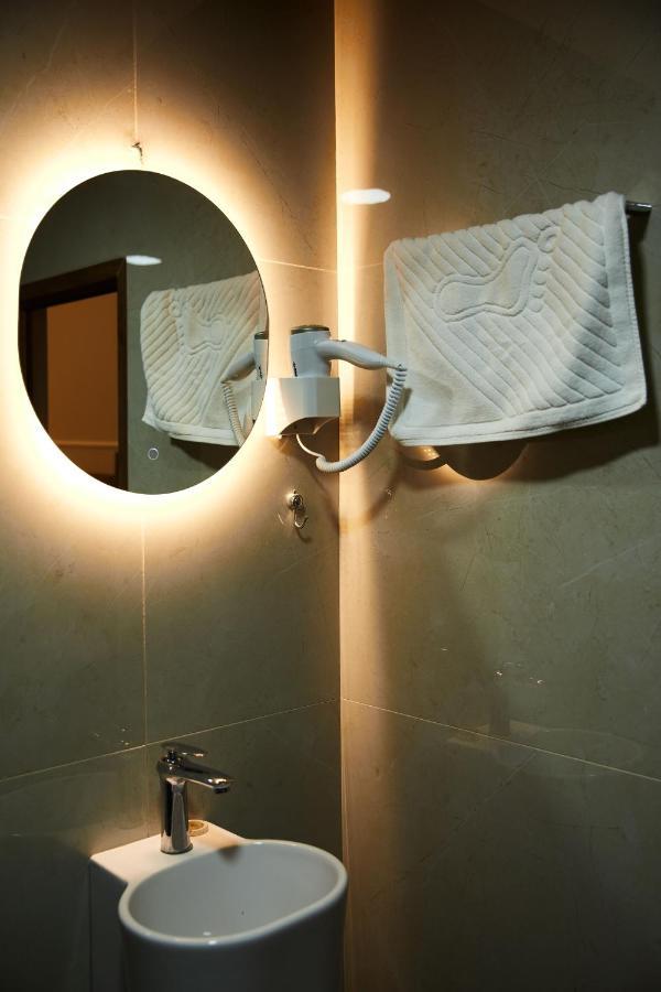 Amico Hotel Πρίστινα Εξωτερικό φωτογραφία